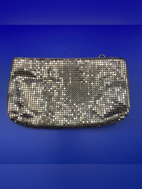 Handbags - Vintage Gold Liquid Metal Mesh Zipper Pouch Evening oversized coin purse
